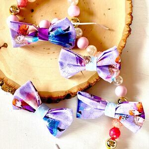 NWOT Frozen Fabric Hairbow in Purple